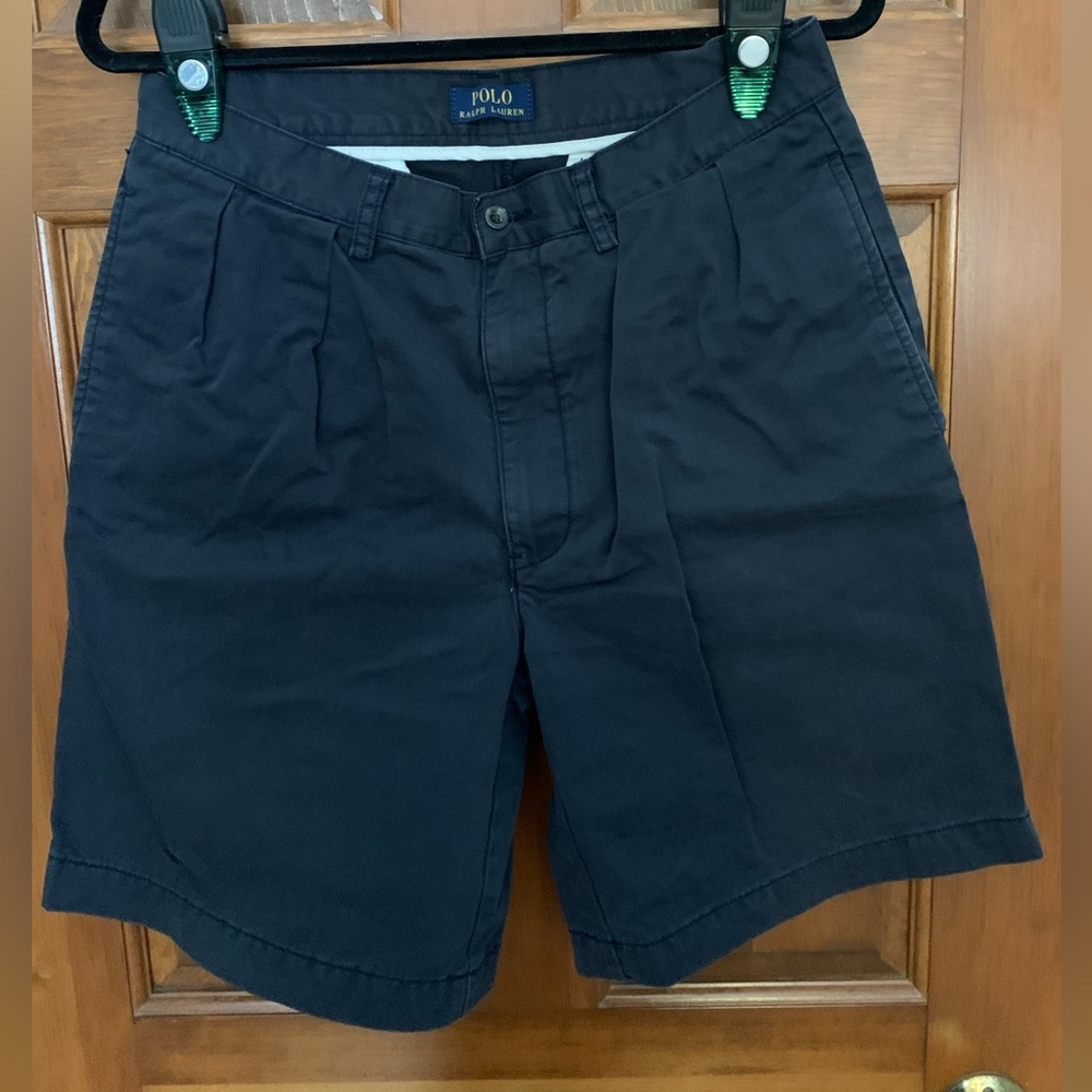 Polo Ralph Lauren pleated khaki shorts size 32